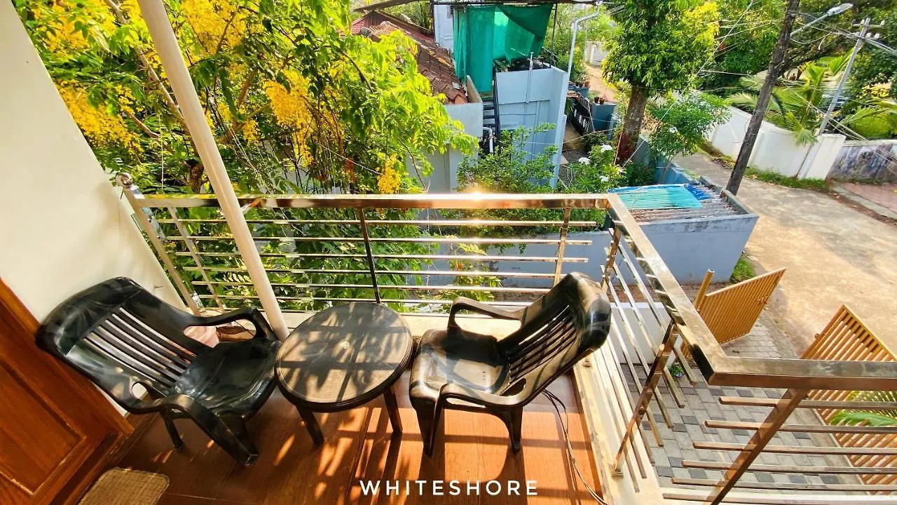 White Shore Beach Homestay アーラップーザ県 インド