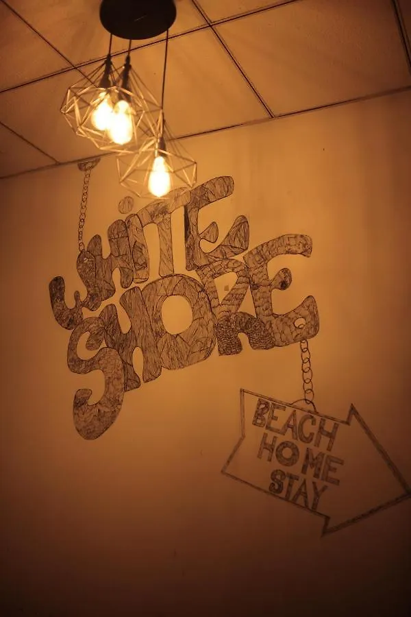 White Shore Beach Homestay アーラップーザ県 インド